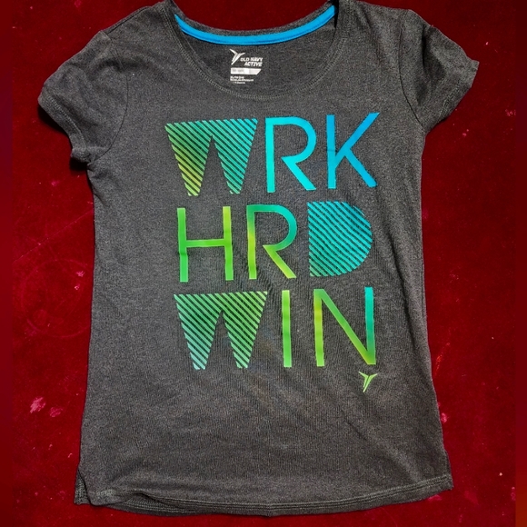 Old Navy Active T-shirt - Picture 1 of 7